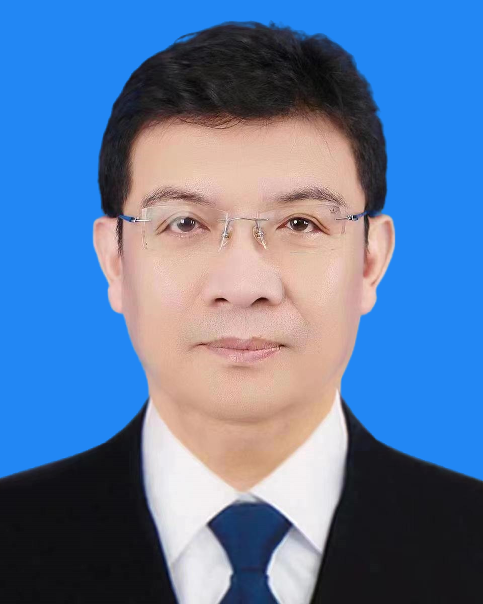 李霄.png